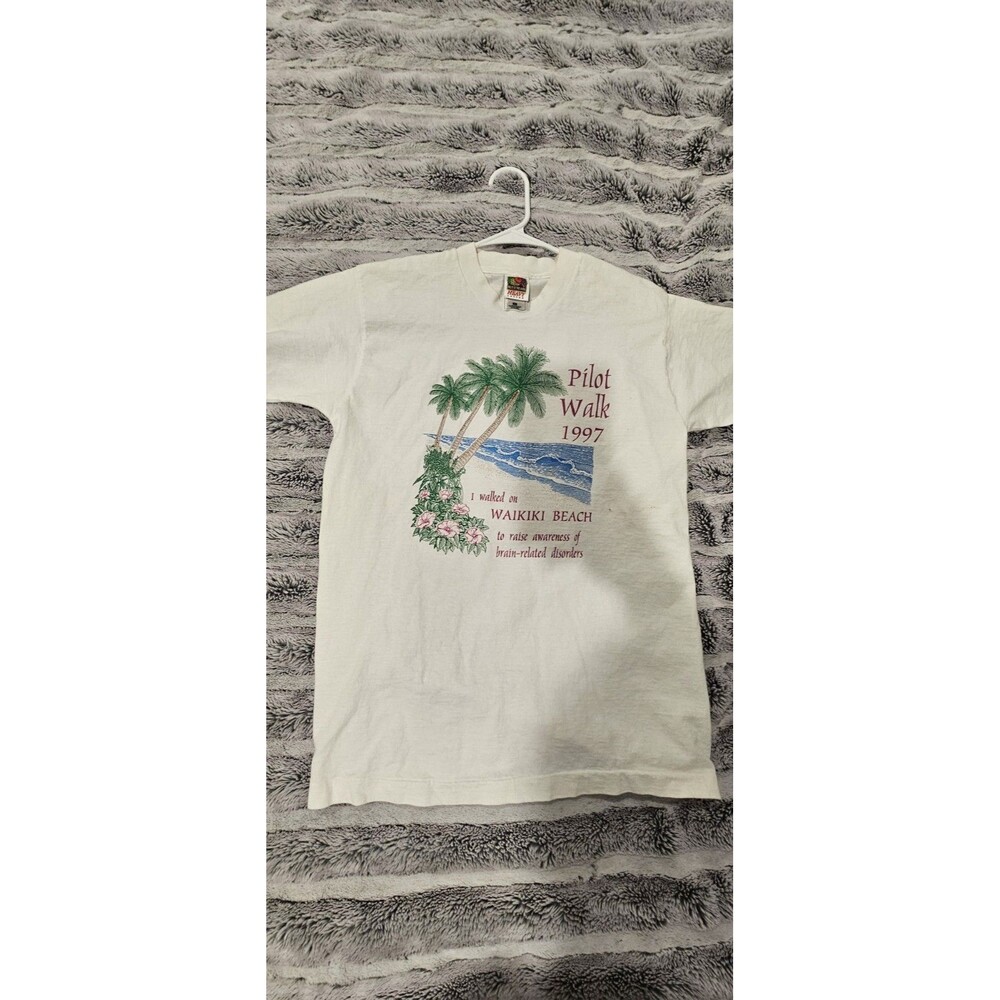 Vintage 1997 Pilot Walk Waikiki Beach Hawaii Souvenir White T-shirt